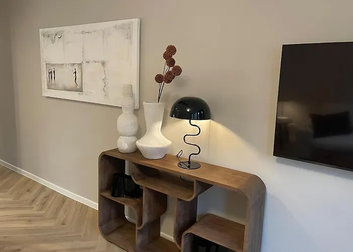 Elegantes 2 Zi No1 In Bester Stadtlage Kassel